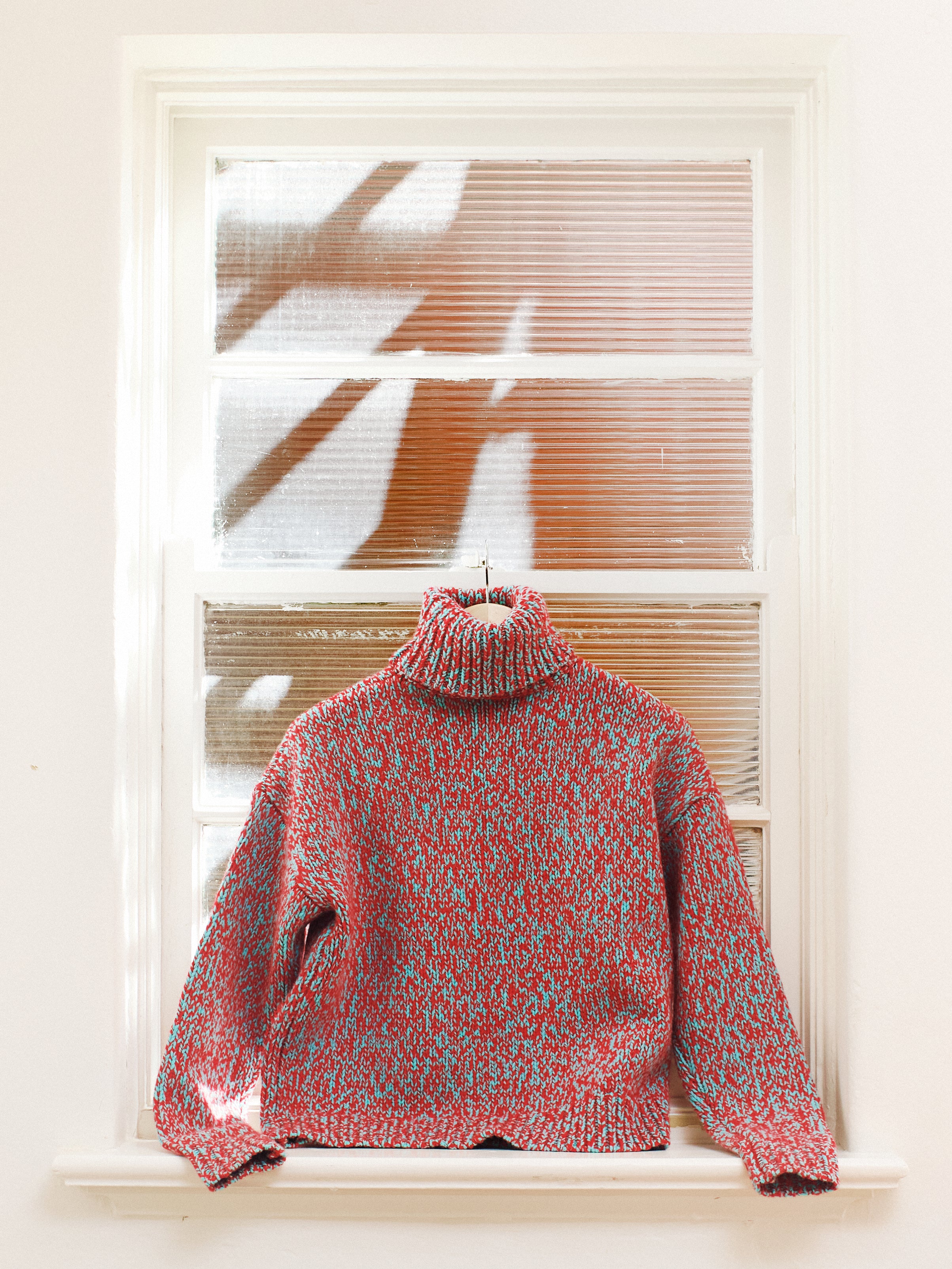 CHUNKY TURTLENECK JUMPER TWISTED RED