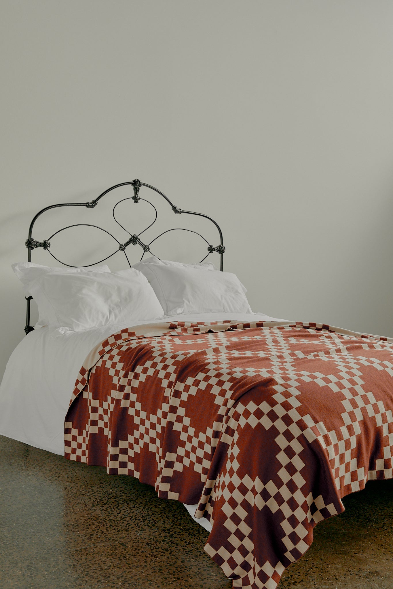 SPICY MOUSSE CHAINS - deep brown with mushroom beige, thick and heavy in baby, queen and king sizes. Made in Australia with the finest wool 