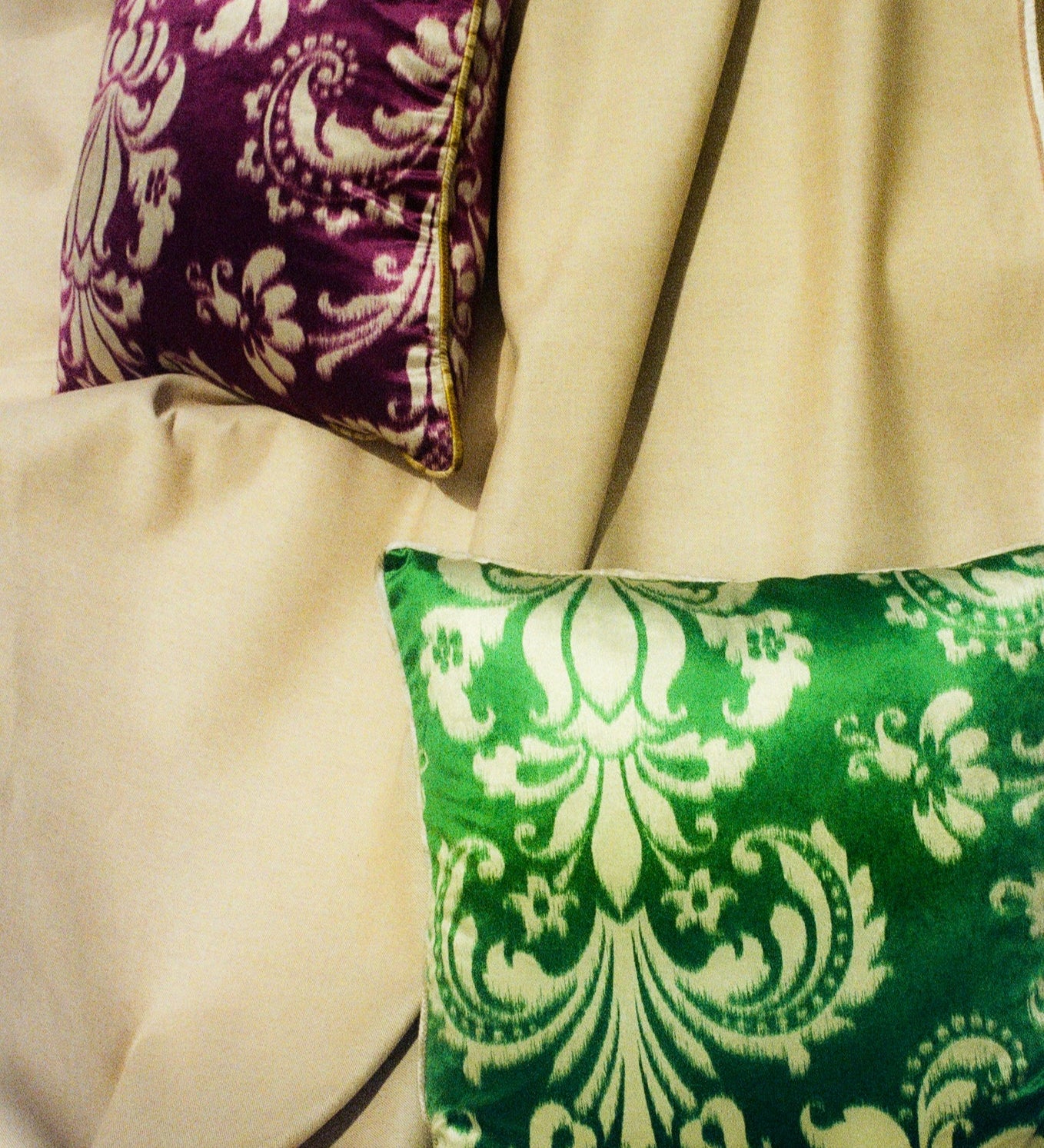 Vicenza Velvet Cushion 